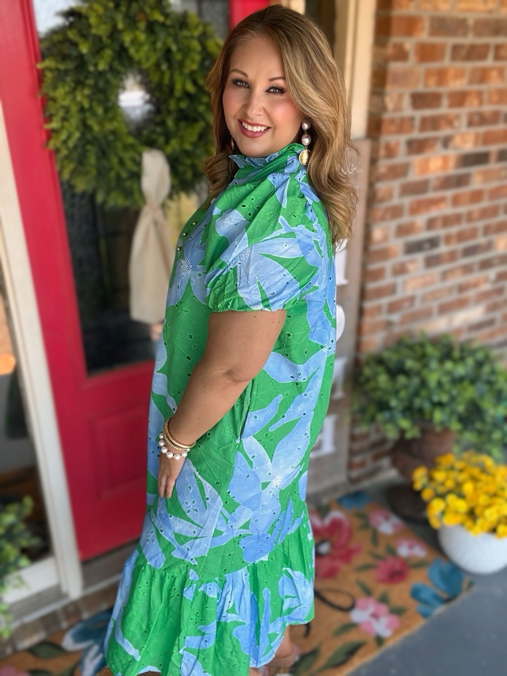 entro Green and Blue Floral Eyelet Midi Dress size small - Picture 3 of 3